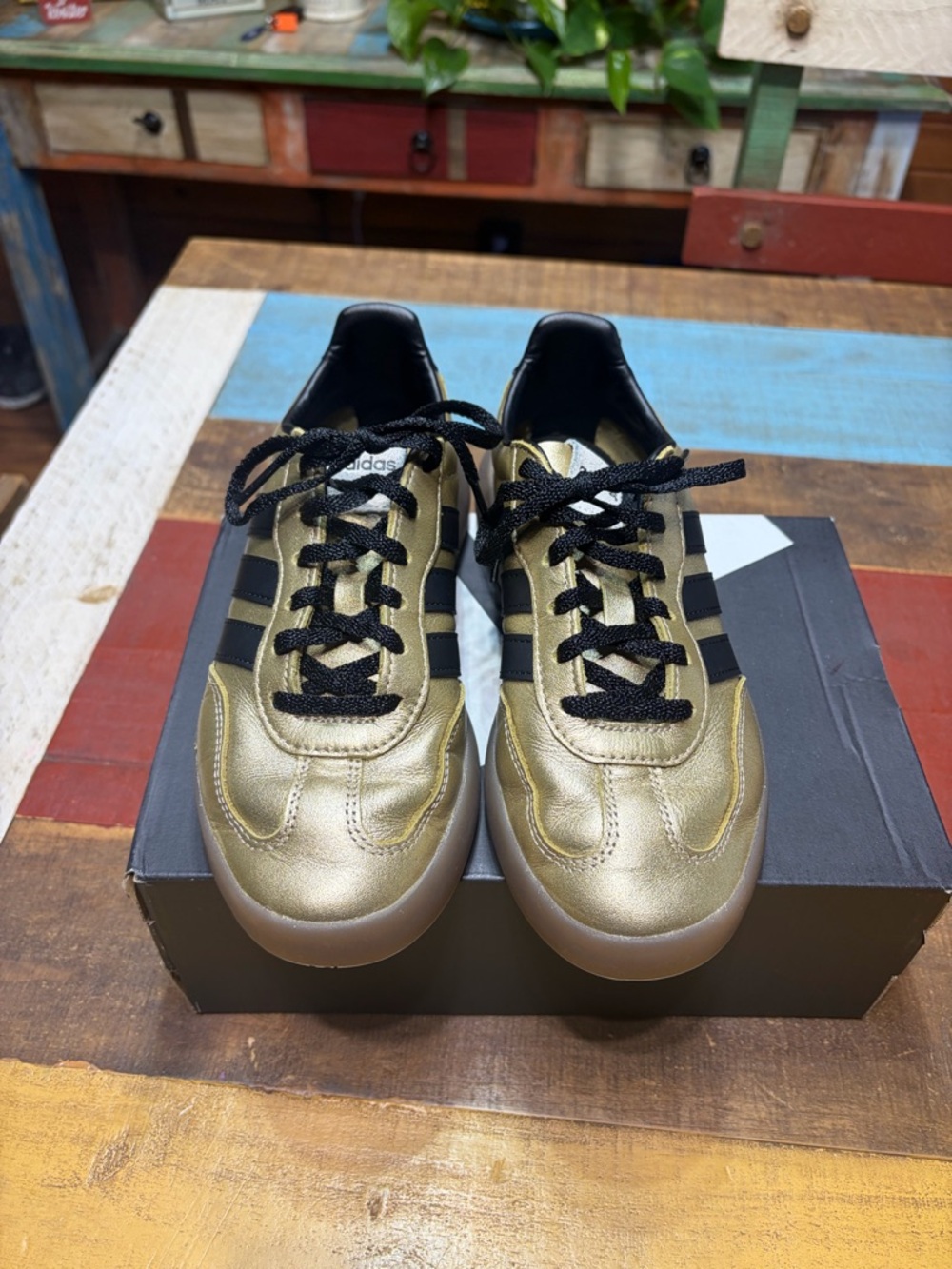 Adidas - Picture 5 of 8